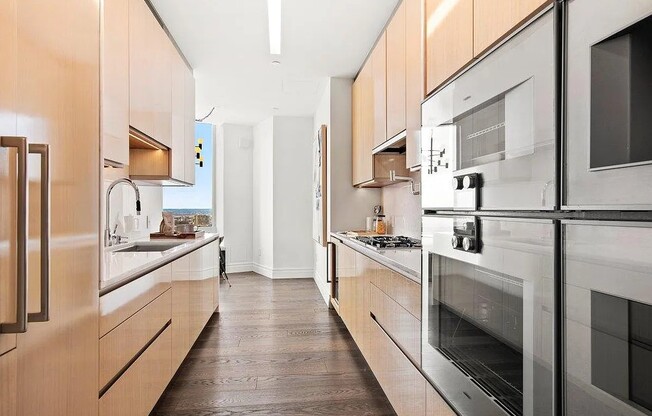 35 HUDSON YARDS