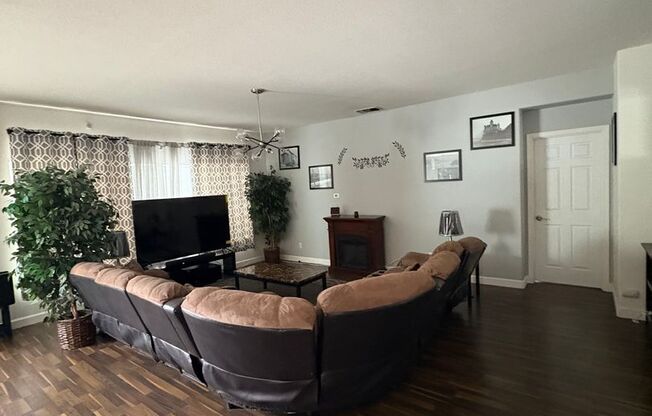 Upscale 1 Story Home in North Stockton
