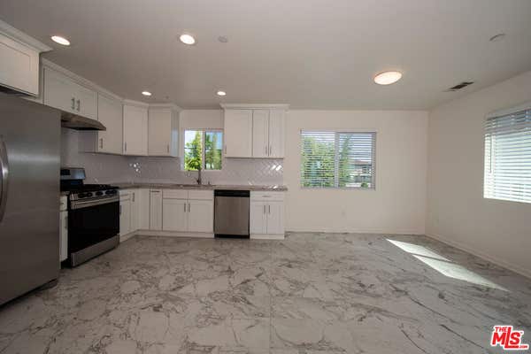7834 1/2 FLIGHT AVE