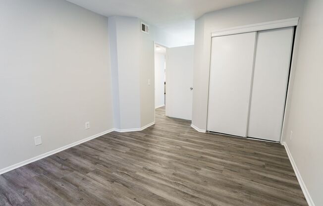 2 beds, 2 baths, 895 sqft, $1,998, Unit 108