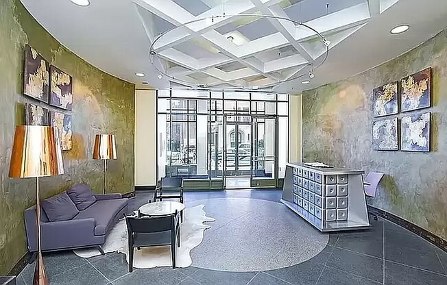 2 beds, 1 bath, $5,350, Unit 7C