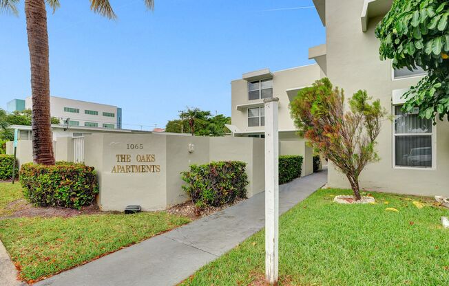 The Oaks Apartments