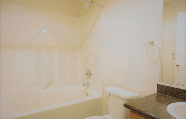 3 beds, 2.5 baths, 1,279 sqft, $2,195, Unit Unit A