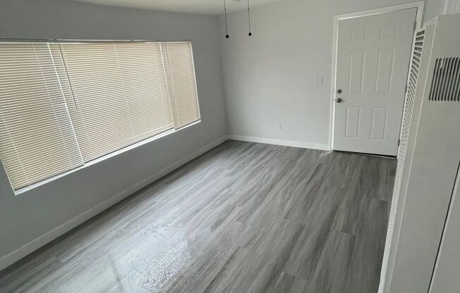 1 bed, 1 bath, $500, Unit 1