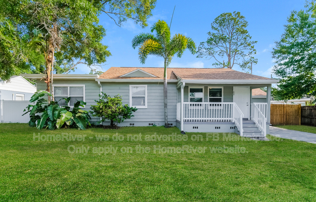 2107 W FERRIS AVE