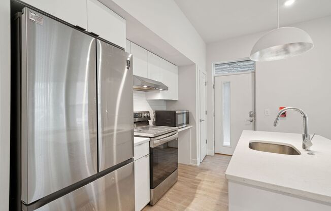 1 bed, 1 bath, 620 sqft, $1,745, Unit A101