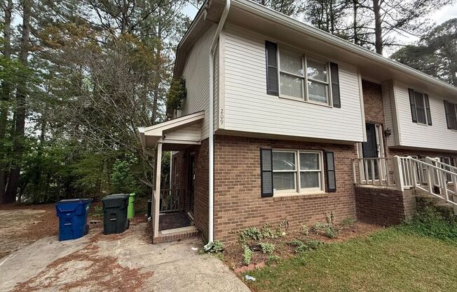 209 BRAMBLE CT