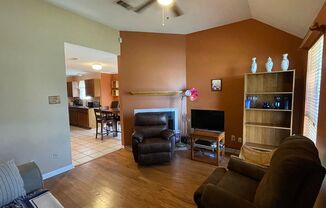 3 beds, 2 baths, $1,550