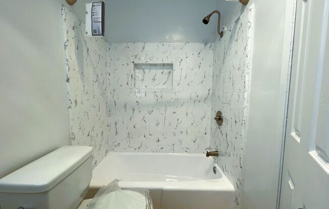 Studio, 1 bath, $1,525, Unit 068#02