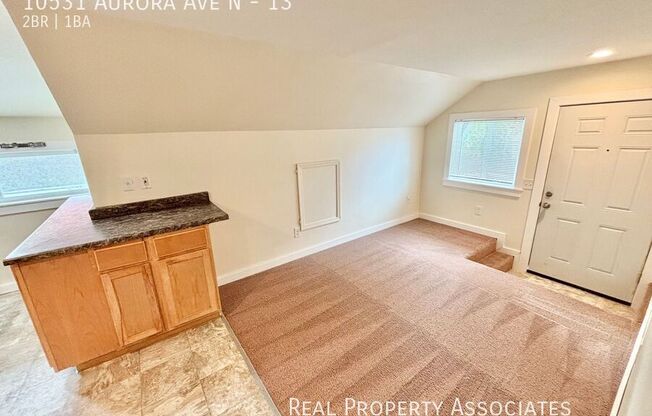 10531 Aurora Ave N