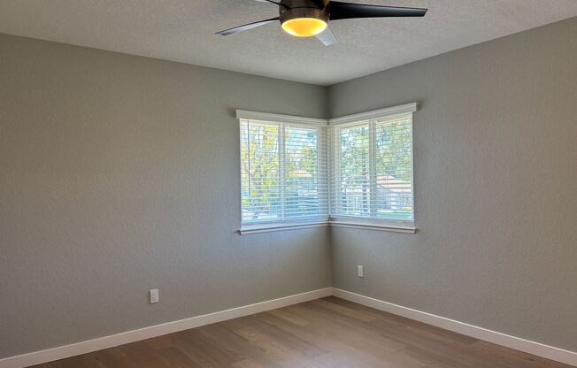 2 beds, 2 baths, 910 sqft, $2,720, Unit 7J