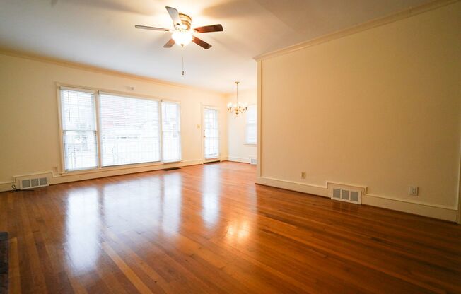 Cotswold 3 bed, 2bath brick ranch