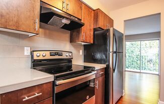 2821 SE 50th Ave. - Apt. 4
