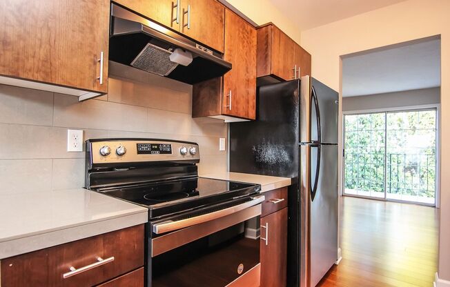 2821 SE 50th Ave. - Apt. 4