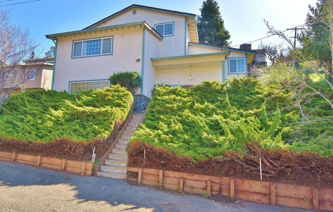 COMING SOON! $4,190 / 4 BR -2754 SF - GORGEOUS, HUGE CASTRO VALLEY RENTAL