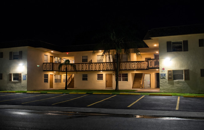 3721 SW 59 Terr Davie, FL 33314