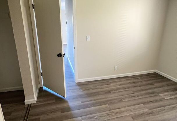 222 Bonita Lane 1bd 1ba Great location (Foster City)