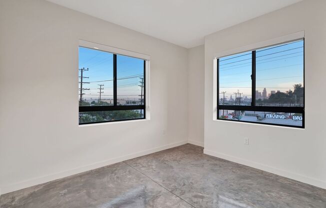 Studio, 1 bath, 305 sqft, $1,695, Unit 460