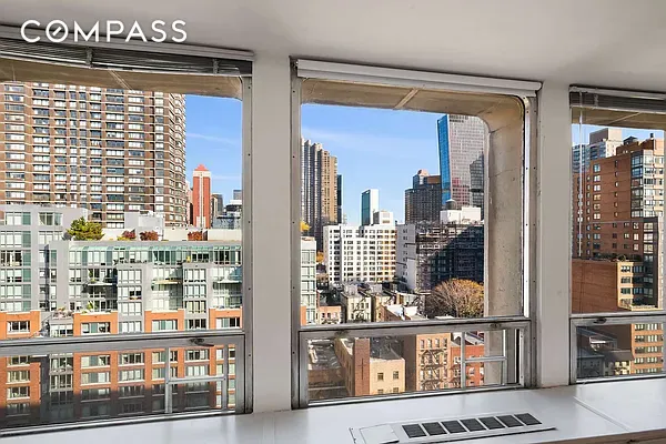 Studio, 1 bath, $3,200, Unit 12D