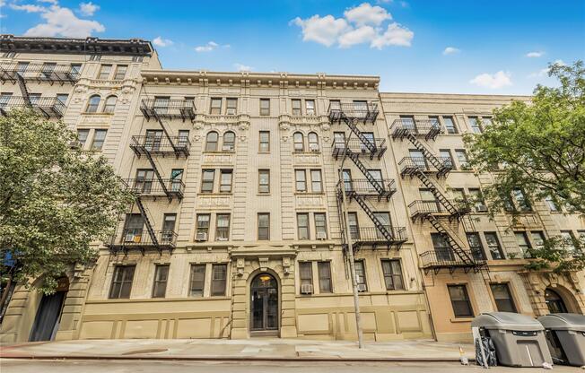 29 CONVENT AVE