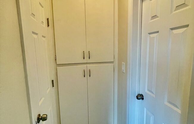 Studio, 1 bath, 375 sqft, $1,595, Unit 119