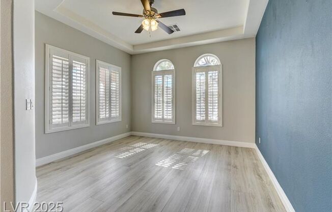 Stunning Home in Gated Community ~ Paseos at Summerlin!