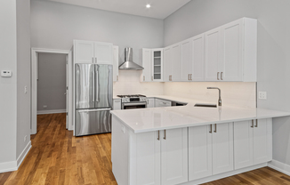 1349 N NOBLE