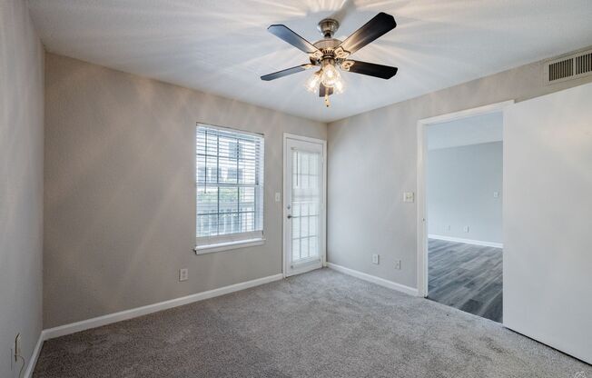 2 beds, 2 baths, 1,000 sqft, $1,450, Unit 2040