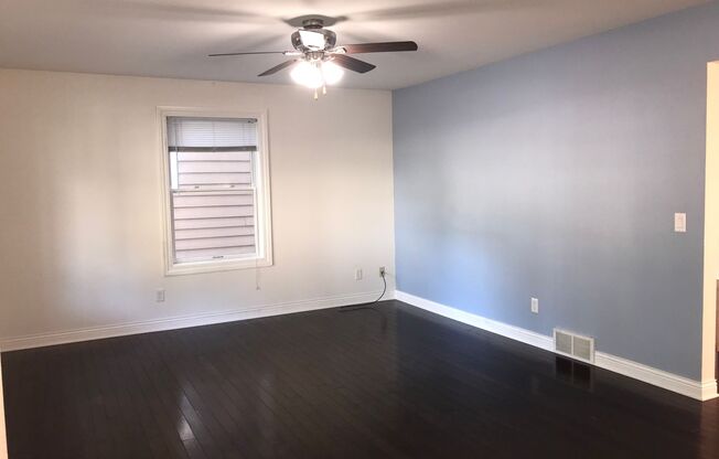 5 beds, 2 baths, $4,295