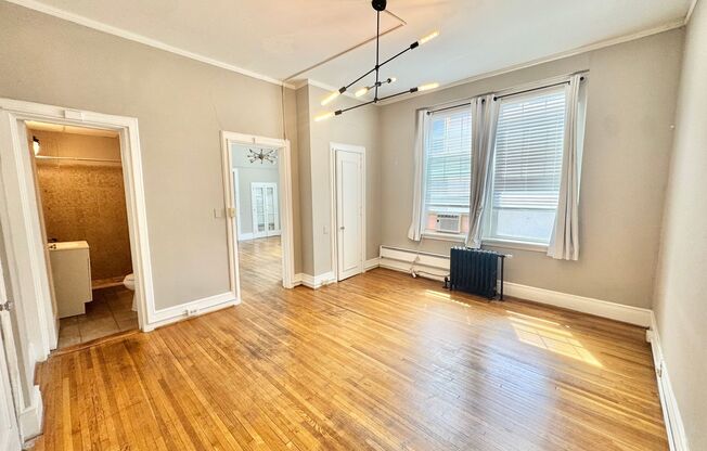 1 bed, 1 bath, $995, Unit 112