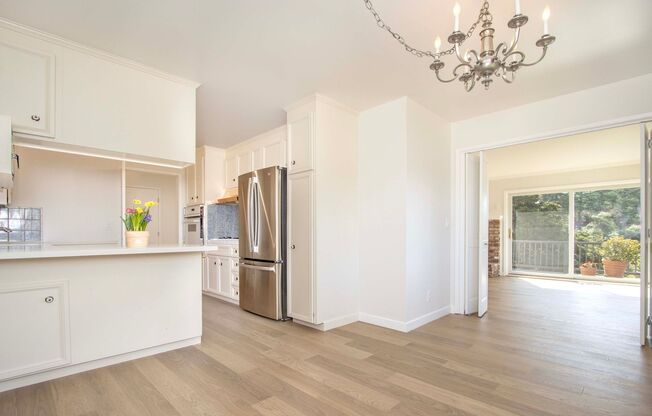 4Bed/2Bath Home in  Kentfield with stellar Mt Tam Views!!!