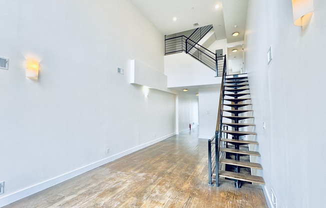 29 MACDOUGAL ST
