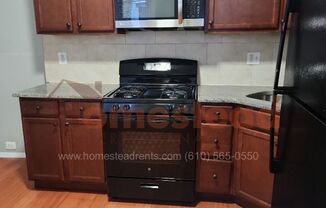 132 W. Hansberry St