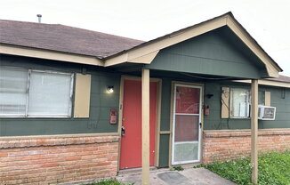 8010 ROSWELL ST