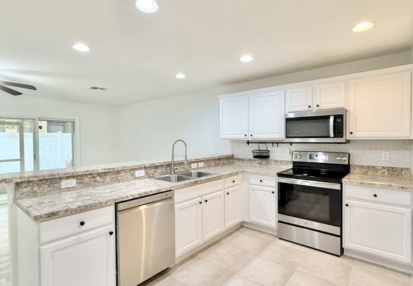 7211 MERLOT SIENNA AVE