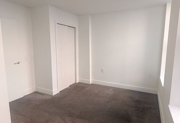 1 bed, 1 bath, 690 sqft, $1,500, Unit 207