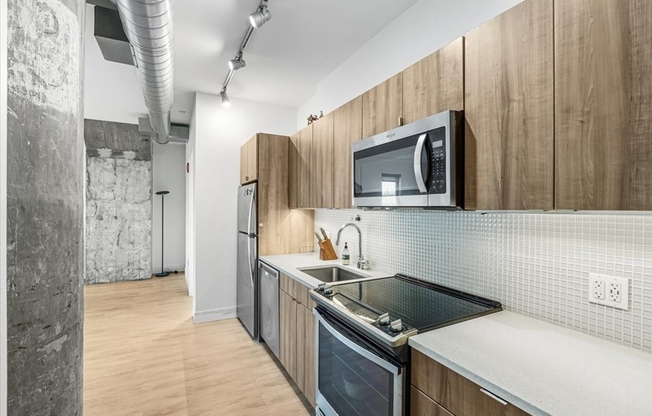 2 beds, 2 baths, 1,085 sqft, $3,900, Unit 201