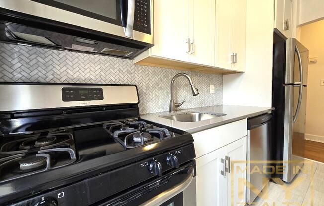 1 bed, 1 bath, $3,395, Unit 2A