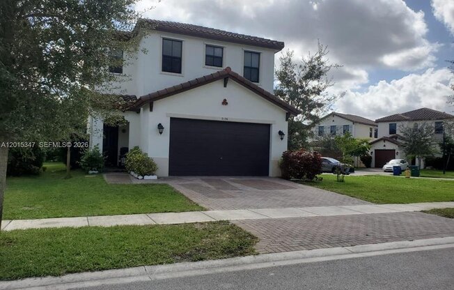 9194 SW 36 ST