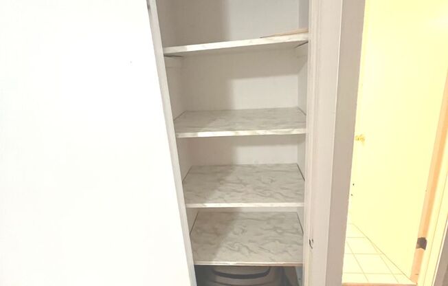 1 bed, 1 bath, $1,195, Unit 111