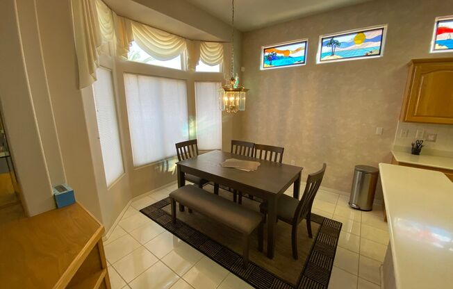 Wonderful 2 bed/2 bath home located in Summerlin