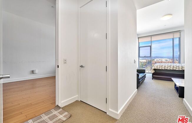 2 beds, 2 baths, 1,690 sqft, $3,800, Unit 405