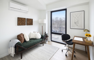 2 beds, 2 baths, $4,875, Unit 7D