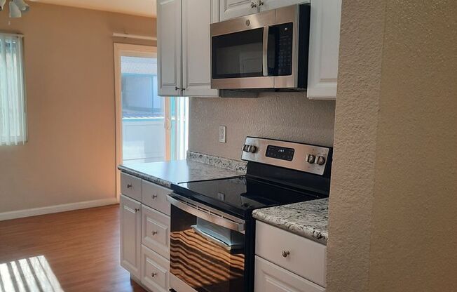 3 beds, 2 baths, 1,150 sqft, $1,699, Unit 136