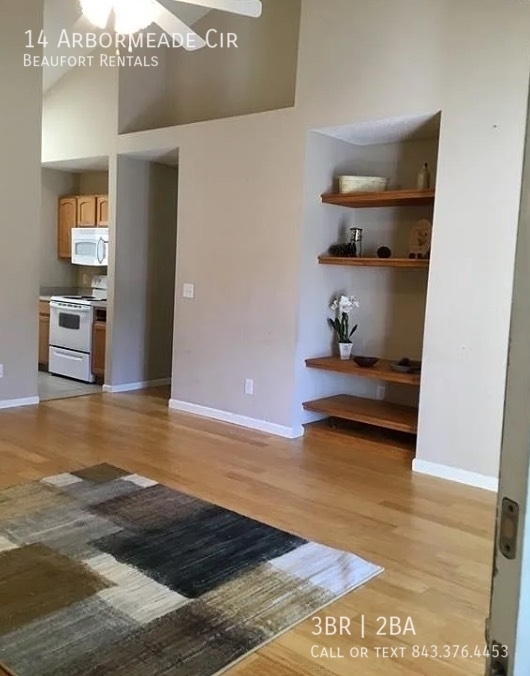 14 ARBORMEADE CIR