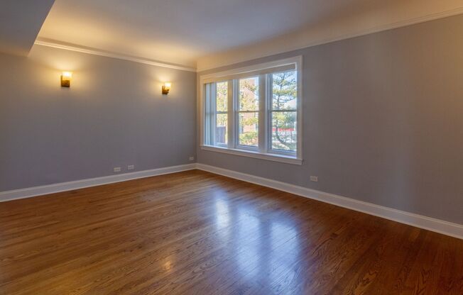 5726 N MOZART