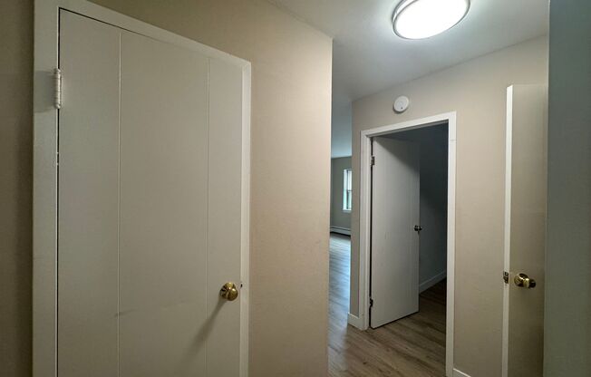 1 bed, 1 bath, $1,295, Unit 706