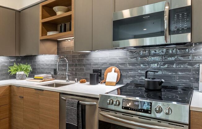 Model Range - Coen North