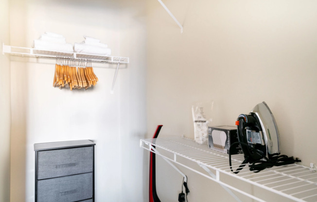 1 bed, 1 bath, 800 sqft, $2,298, Unit 206