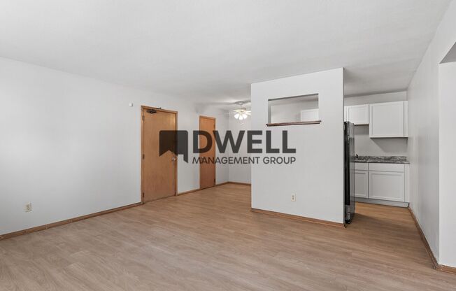 2 beds, 1 bath, 900 sqft, $1,150, Unit 5332-5